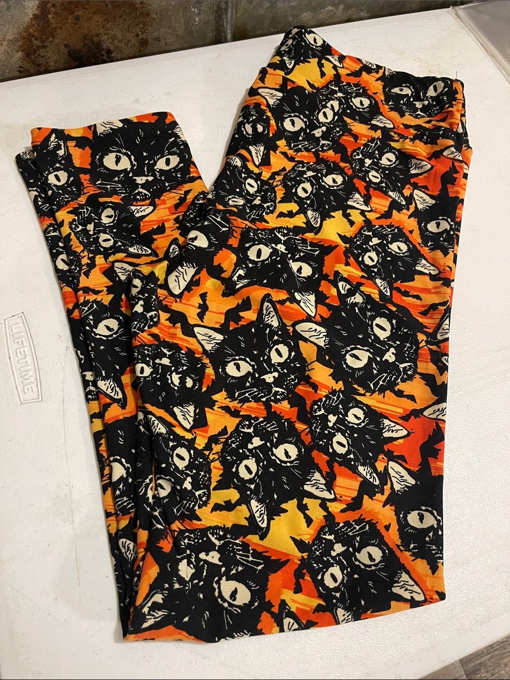 LuLaRoe TC Orange & Black Cat Print Leggings BNWOT